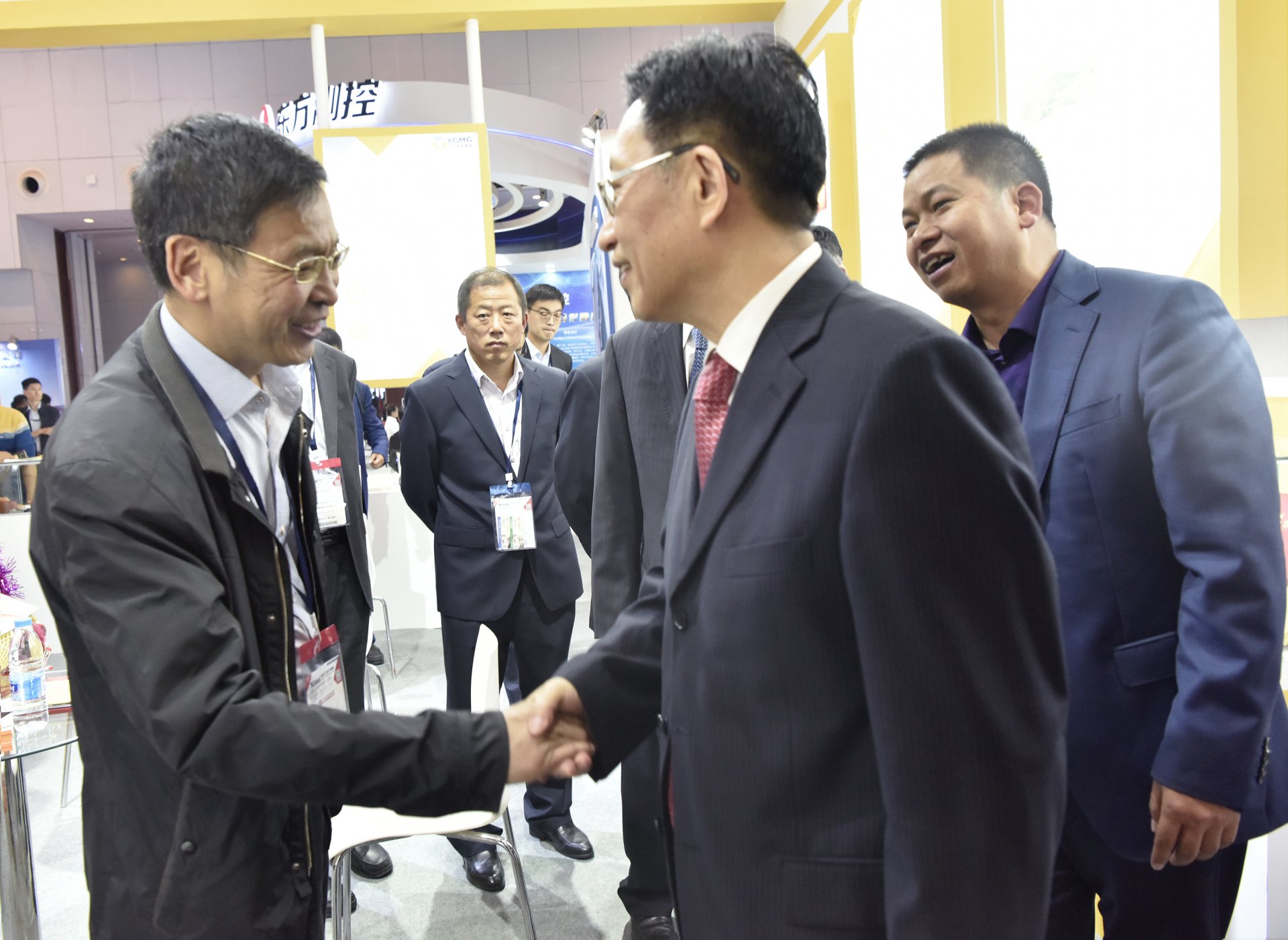 为了全球矿业共同未来为主题