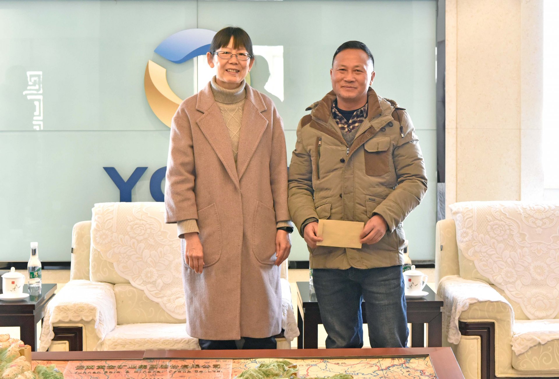 省政府到开云平台正版入口亲切慰问云南